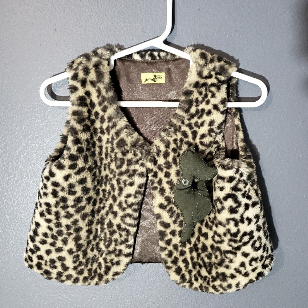 Leopard patterned fur vest for kids